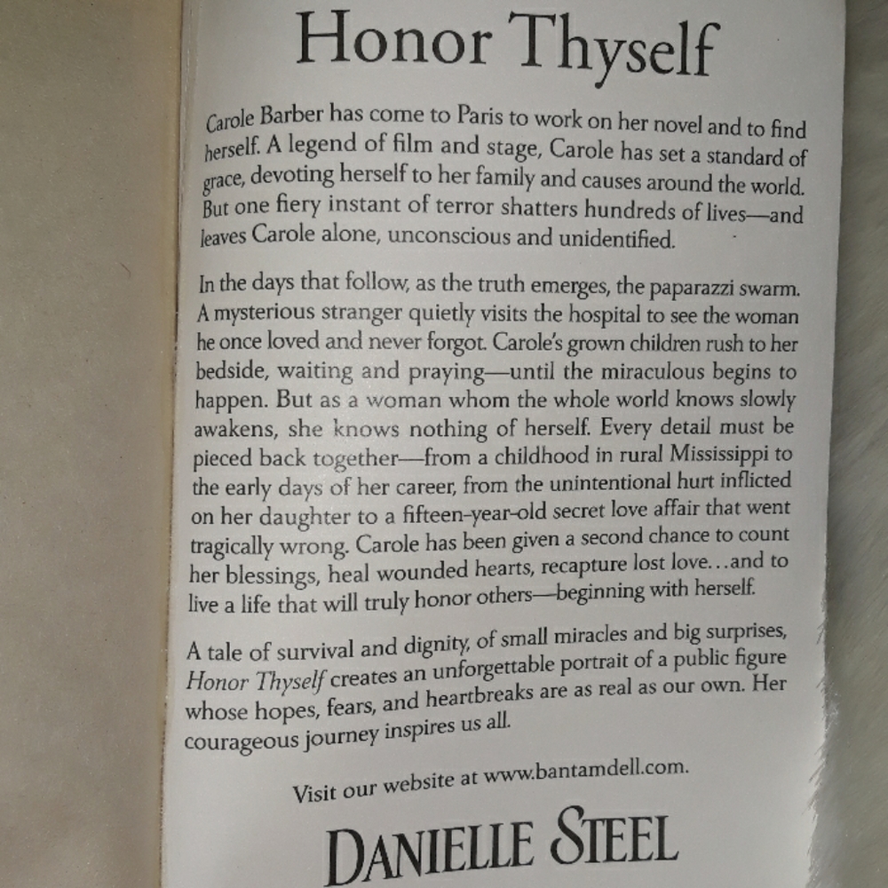 Set of 6 Danielle Steel books - Picture 3 of 8